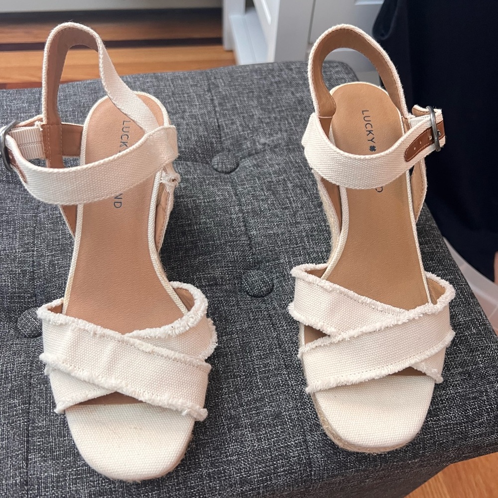 Lucky brand ivory wedges